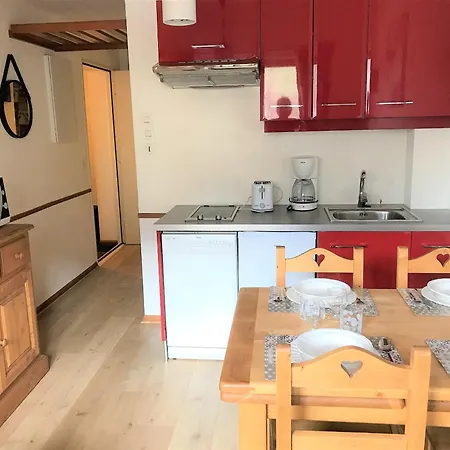 Le Lion Dor 2- Appartement- 4pers - Centre Statio شقة