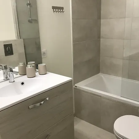 Le Lion Dor 2- Appartement- 4pers - Centre Statio